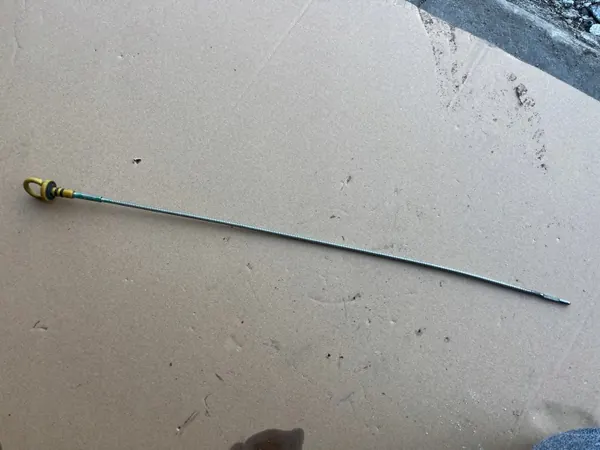 Käytetty öljymittatikku OEM BAGNET MIARKA OLEJU VW Passat B6 image 2