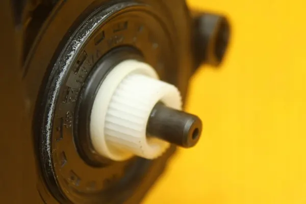 Vasen etuikkunamoottori VW Passat B6 image 5