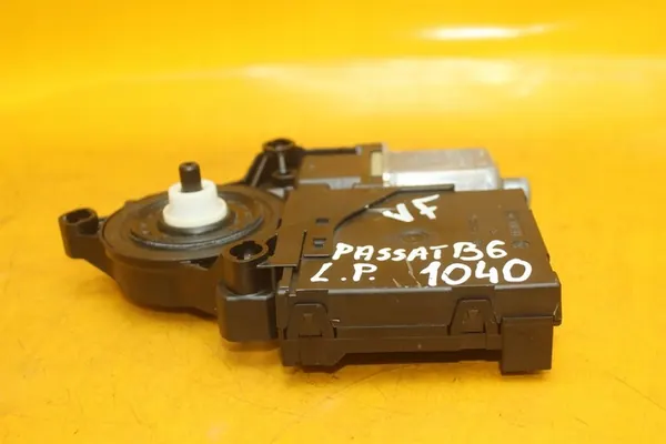 Vasen etuikkunamoottori VW Passat B6 image 7