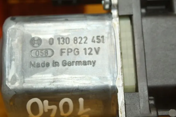 Vasen etuikkunamoottori VW Passat B6 image 8