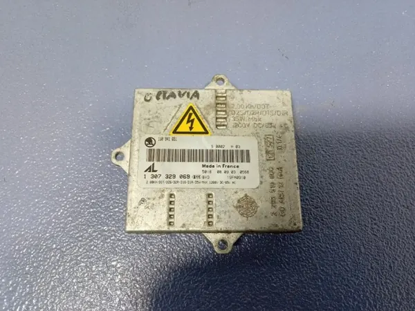 OEM 1307329069 Xenon-voorschakelapparaat Skoda Octavia I Lift image 4