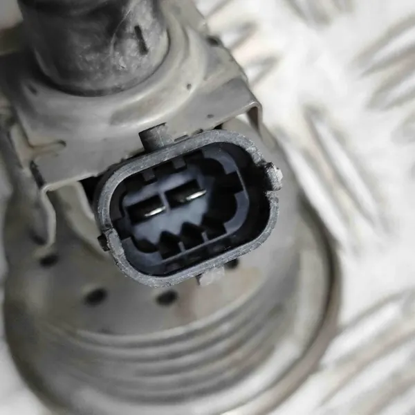 ADBLUE INJECTOR MERCEDES W212 X218 A207 X470 2.2 BlueTEC A0004900713 image 5