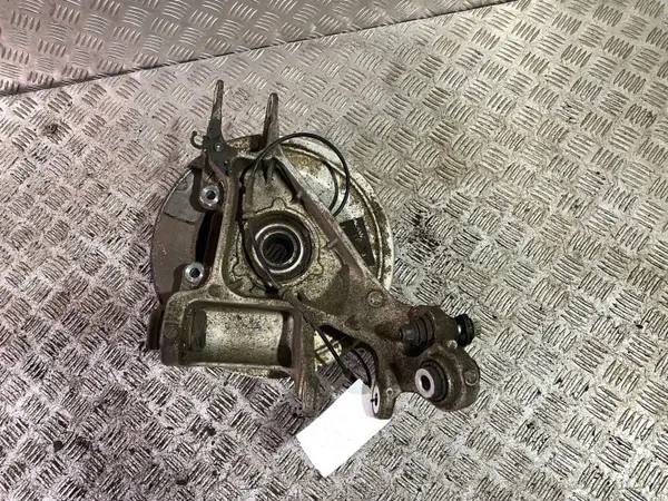 Land Rover Discovery 5 Taka pyörän navan OEM JPLA5A971BA image 4