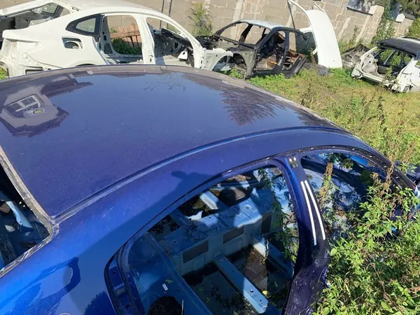 DACH MASERATI GHIBLI III image 2