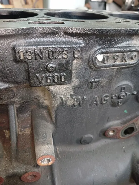 Motorblock VW Audi Skoda Seat 2.0 TDI DFH 03N023C image 9