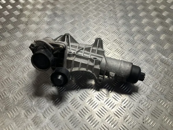 Oljefilterbas OEM A6261800011 Mercedes C-klass image 2