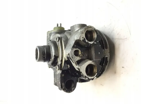 Sécheur d'air Scania OEM 1369763 - État utilisé image 2