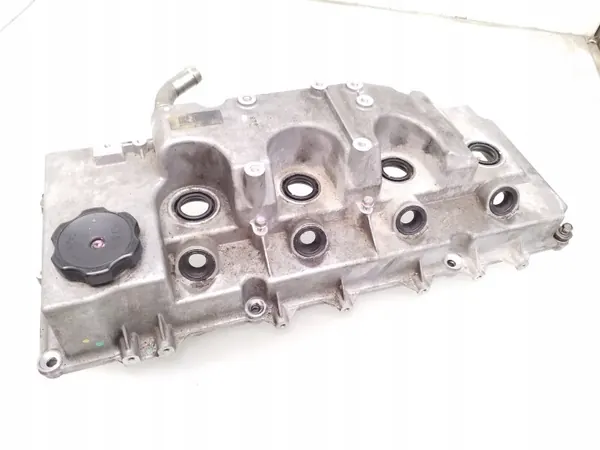 Tapa de válvulas Mitsubishi OEM ARA319031 - Usado image 2