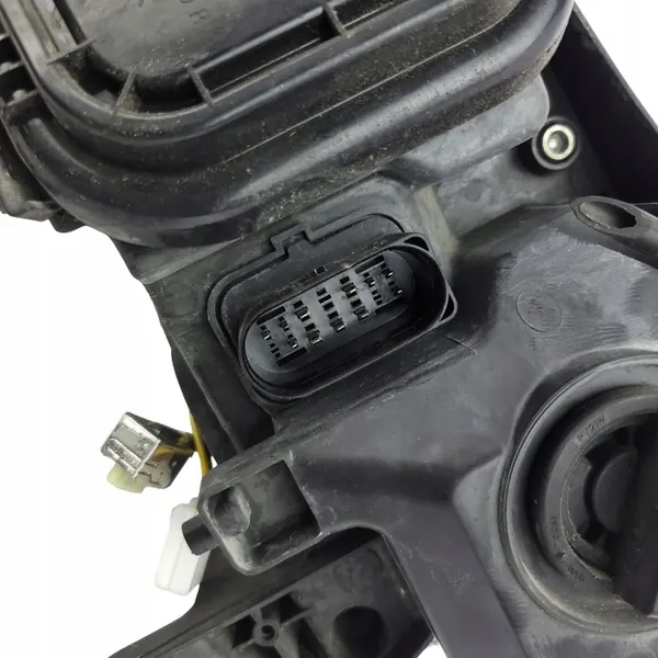 AUDI A6 C6 Lift Oikea Etuvalaisin Bi-Xenon LED 4F0941030DH image 10