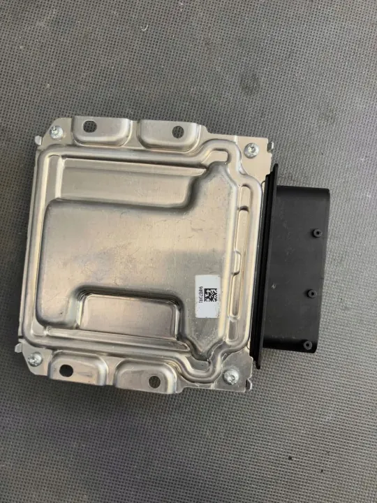 Mercedes AdBlue-ohjausyksikkö OEM A0009003213 image 3