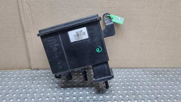 Filtre à charbon BMW 7 G11 G12 750i image 1