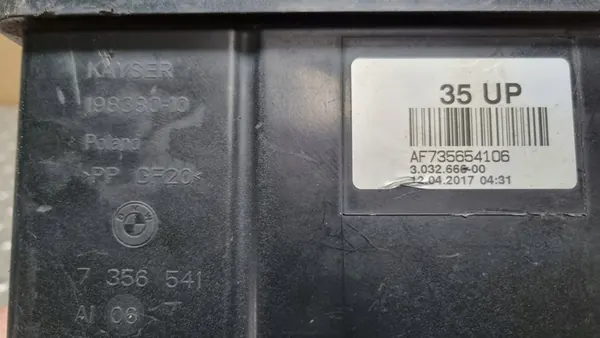 Filtre à charbon BMW 7 G11 G12 750i image 5