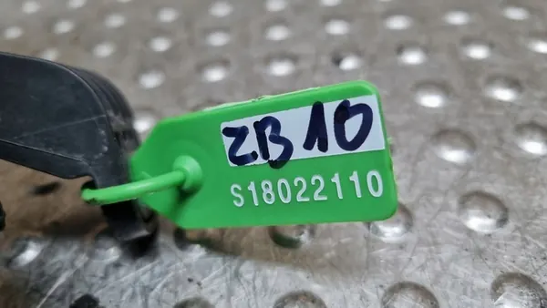 Filtre à charbon BMW 7 G11 G12 750i image 6