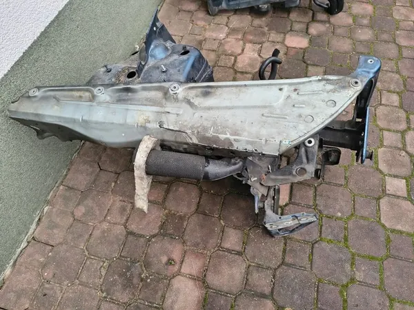 Membre longitudinal Audi A6 C6 Avant droit image 3