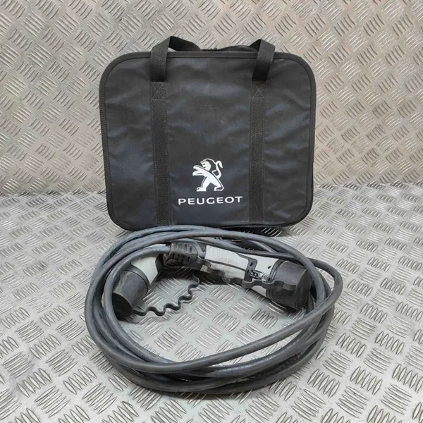 Cable de carga batería EVT2G3PC1AC32A6 para Peugeot 2008 II image 2