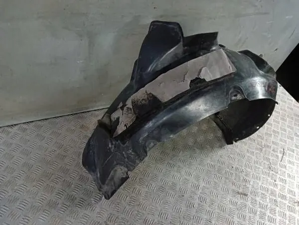 Skoda Rapid (NH) 2018 Oikea Etulokasuoja 5JA809962B image 4