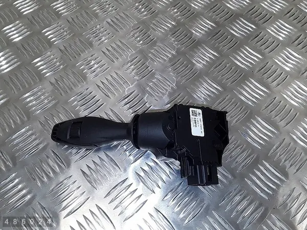 Brytare Ford Fiesta 2016 8a6t17a553ac image 2