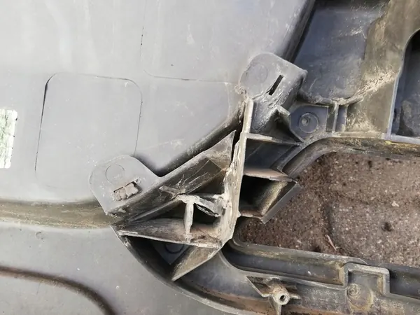 Paraurti posteriore Peugeot 3008 OE 9684964277 image 8