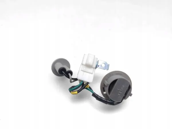 Hyundai Coupe Ajovalon lamppukansi OEM No MPN image 10