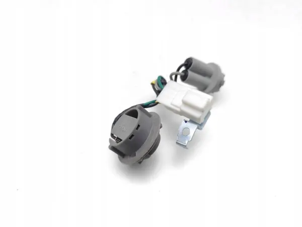 Hyundai Coupe Ajovalon lamppukansi OEM No MPN image 3
