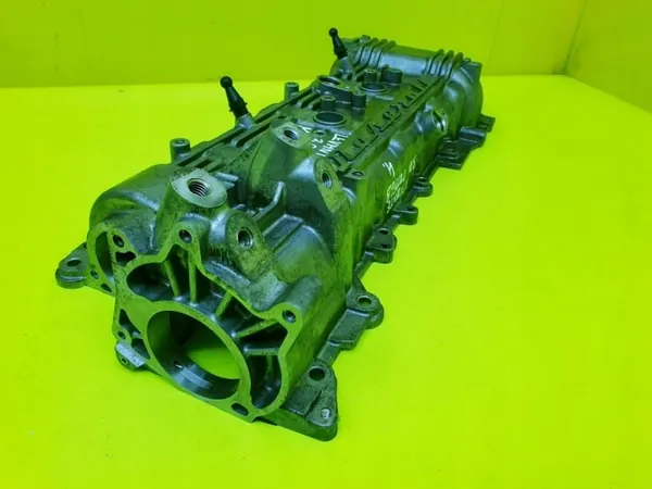 Maserati Ventiltäcke OEM 318085 - Höger Sida image 4