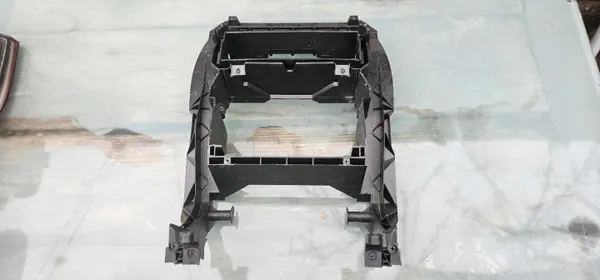 Support radio 2DIN Mercedes W210 OEM 2106890916 image 2