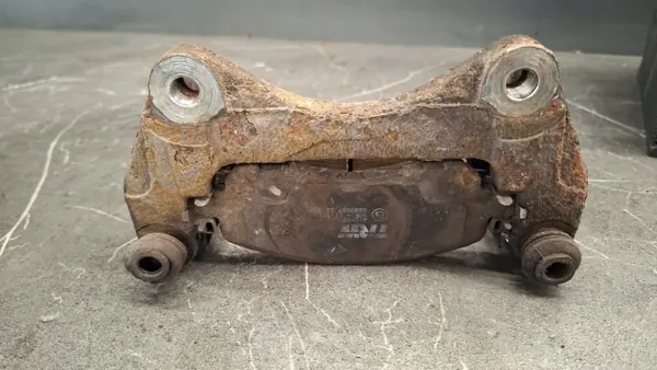 Soporte pinza freno delantero derecho Jeep Compass I 2.2 CRD image 3