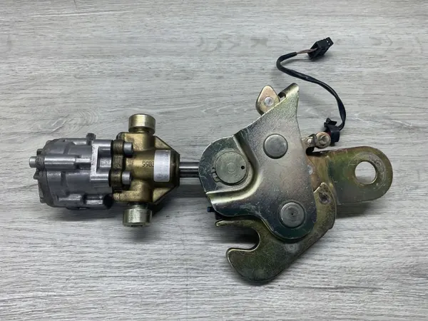 Mercedes-Benz SL R129 Sitzneigemechanismus rechts OEM 1298200407 image 2
