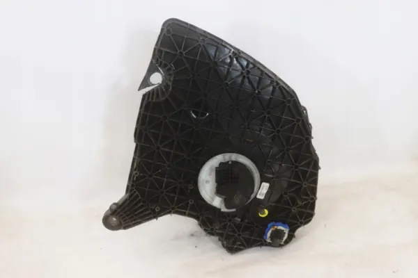 Réservoir AdBlue Audi A4 B9 2015- OEM 8W0131878BP image 5