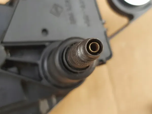 Heckwischermotor + Arm / SEAT LEON II 2005-2012 image 7