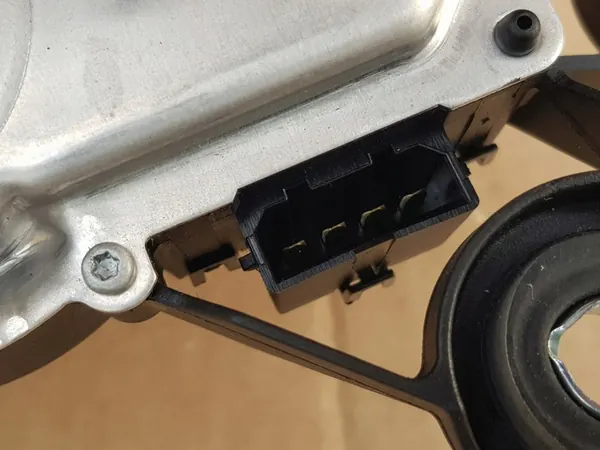 Heckwischermotor + Arm / SEAT LEON II 2005-2012 image 9