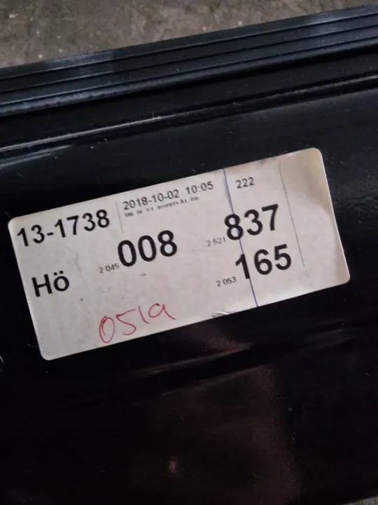 Scania Dörrfönster-Fäste OEM 2045008 - Begagnad image 3