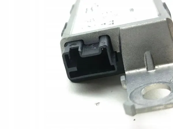 Antenneversterker OEM 9833137780 Peugeot 3008 III image 8