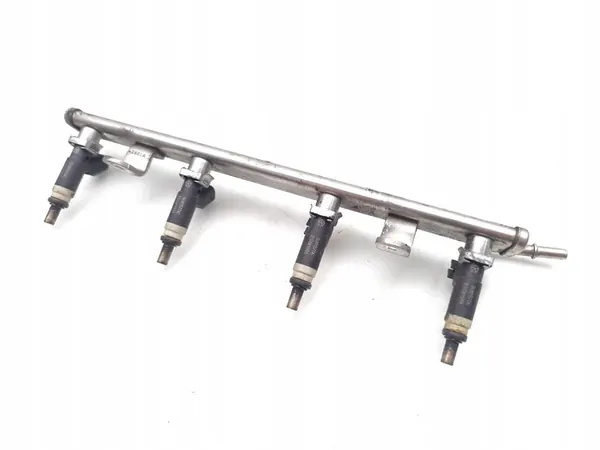 Iniettori Jeep Compass 2.4 4x4 Benzina 2012 OEM 04891577AC image 2