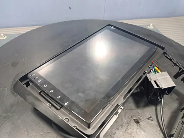 Radio Android CarPlay OEM Wrakowisko-28376- Skoda Octavia II image 3