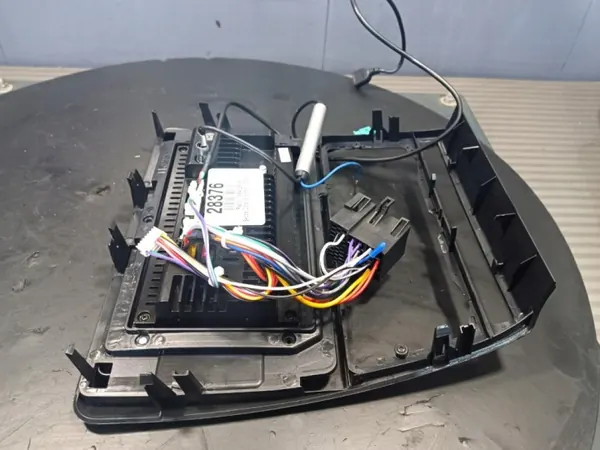Radio Android CarPlay OEM Wrakowisko-28376- Skoda Octavia II image 5