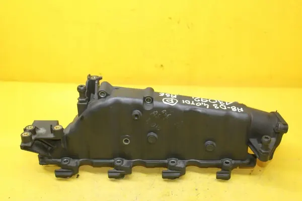 Coletor de admissão direito Audi A8 D3 4.0 TDI image 4