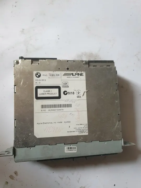 BMW Radio Champ 2 OEM 9292320 - Käytetty image 2