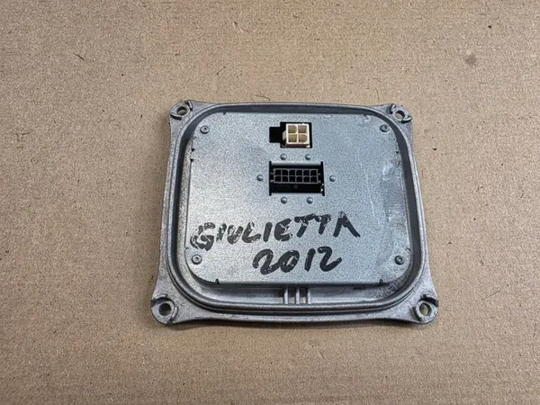 Convertidor LED OEM 130732928400 para Alfa Romeo Giulietta image 3