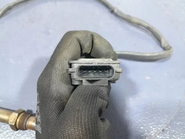 Sensor NOX OEM 8476455 para BMW X7 G07 3.0D 340CV image 3