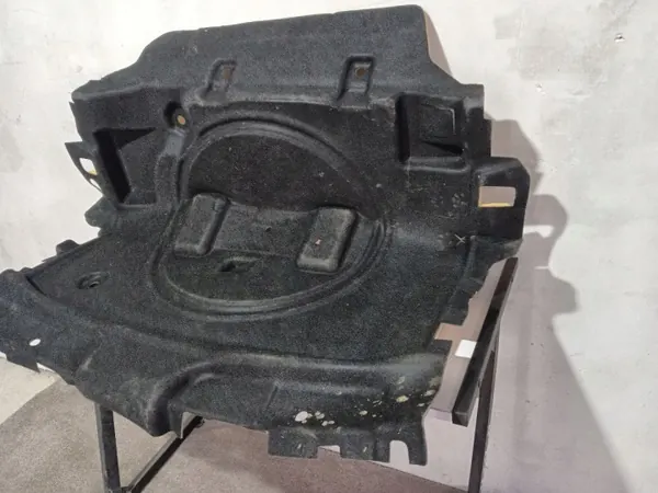 Tapis insonorisant coffre Audi E-Tron OEM 4KE864602 image 6