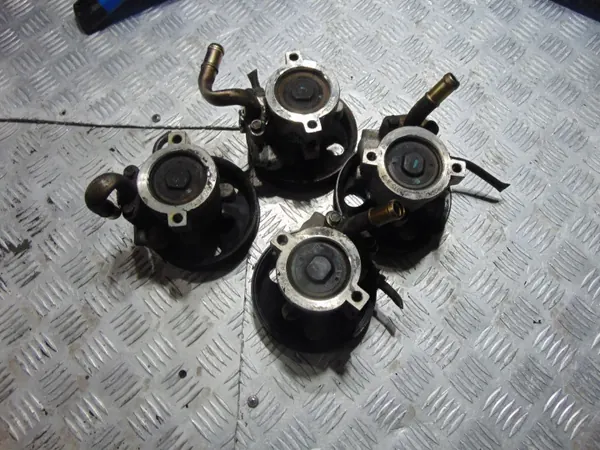 Pompe de direction assistée CHEVROLET LACETTI d'occasion image 2