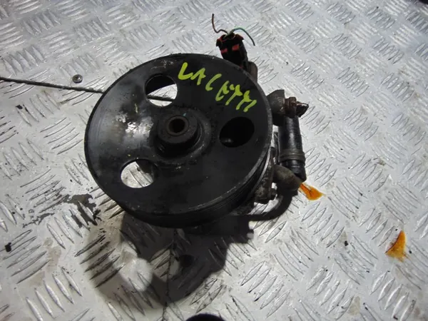 Pompe de direction assistée CHEVROLET LACETTI d'occasion image 4