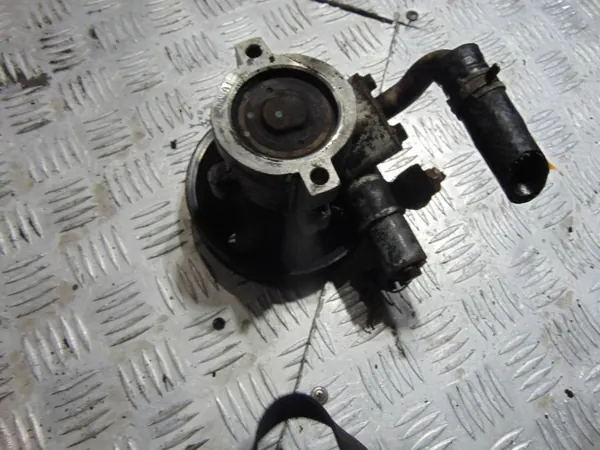 Pompe de direction assistée CHEVROLET LACETTI d'occasion image 5