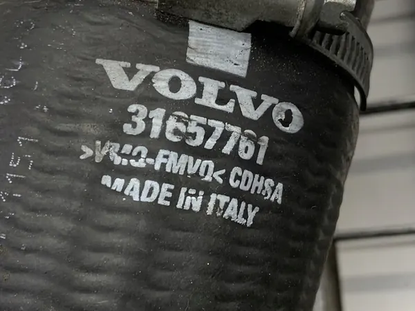 Tuyau de Turbo Volvo V90 II 31657761 2.0 150CV image 3