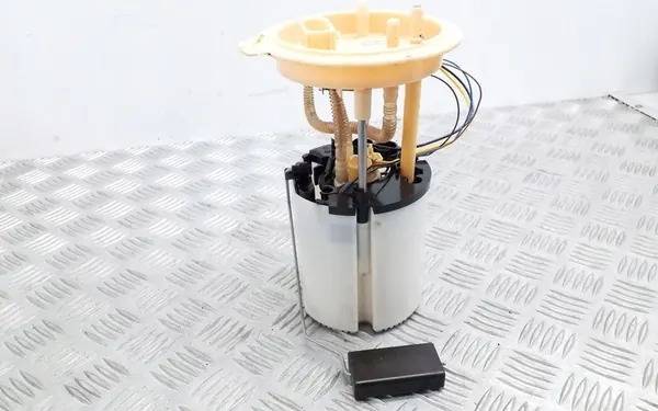 Bomba de combustível flutuante Seat Altea XL Freetrack 2.0 TDI OEM image 3