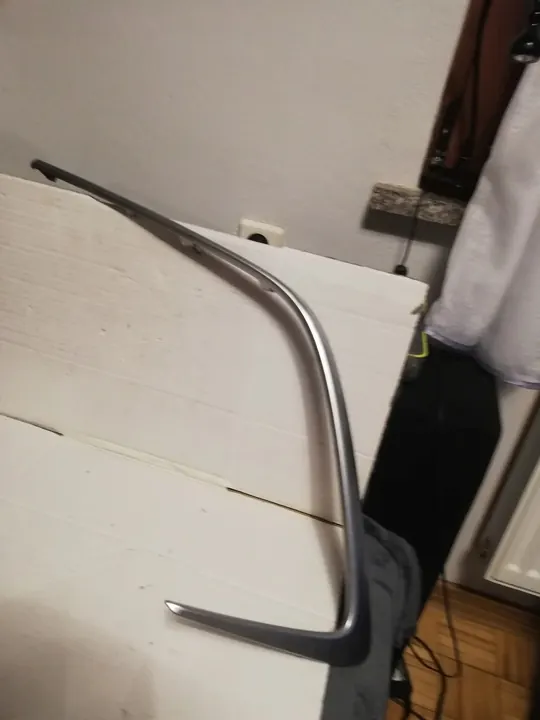 TOYOTA OE 52712-02050 Etupuskuri image 2