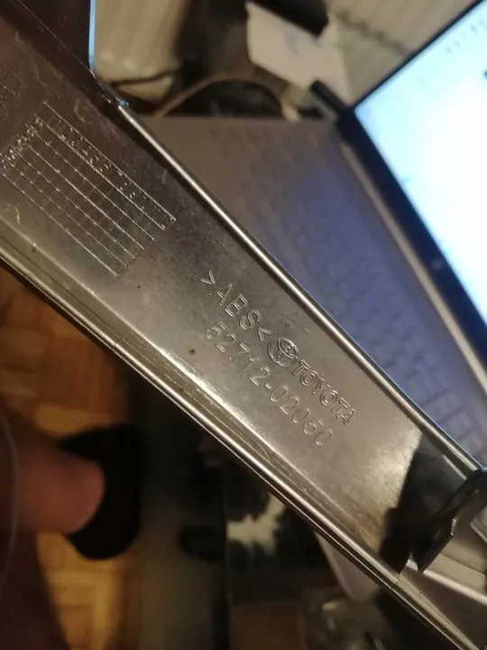 TOYOTA OE 52712-02050 Etupuskuri image 7