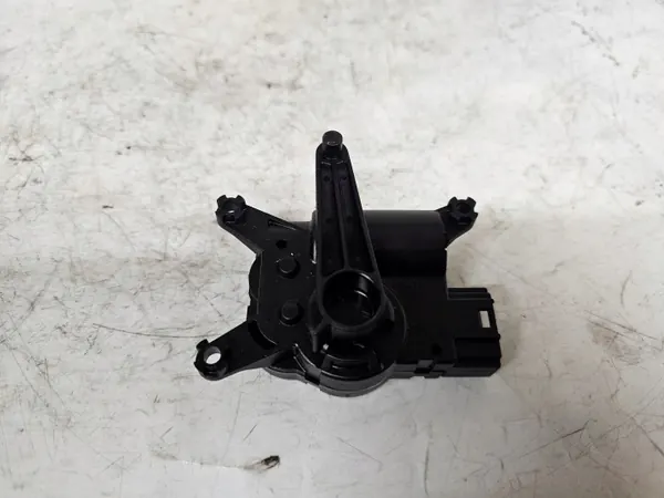 VW Touareg I Ventilationsfläkt OEM 7L0907511AK image 4
