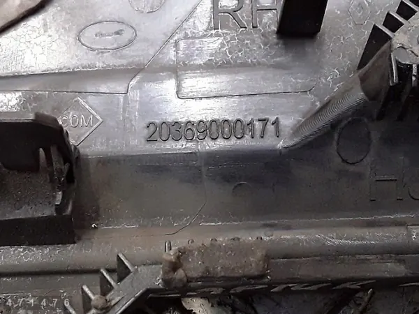 Renault Captur pilaripäällyste OEM 990423043r 20369000171 image 5